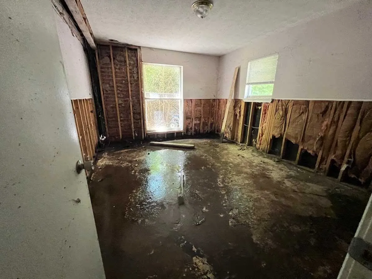 Water Damage Restoration services in Slaton, TX